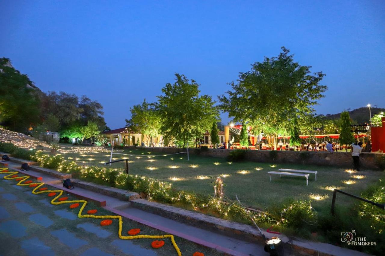 Grass Field Valley Resort 자이푸르 외부 사진